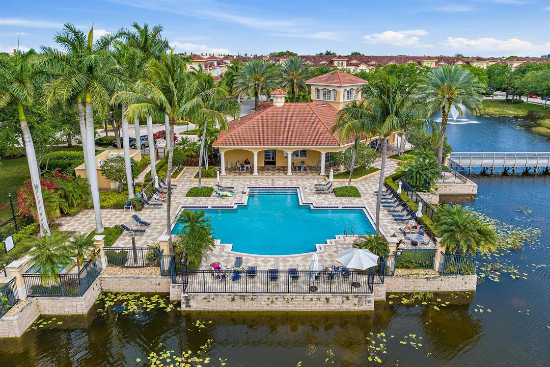 069-2558GardensPkwy-PalmBeachGardens-FUL