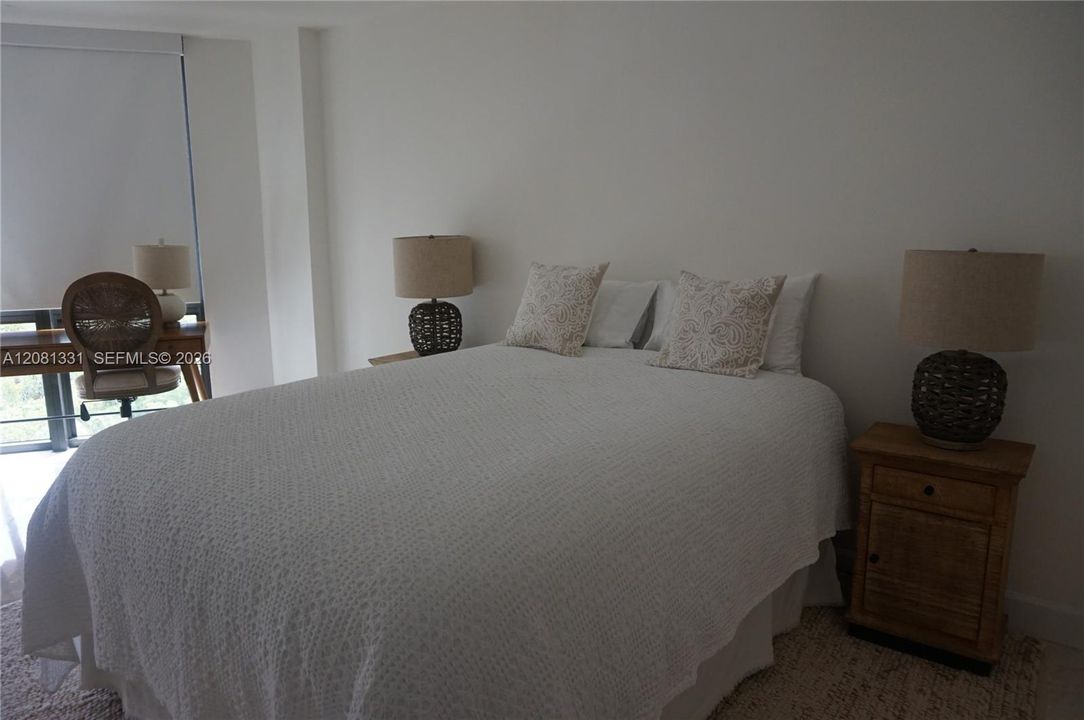 В аренду: $7,500 (2 спален, 2 ванн, 1409 Квадратных фут)