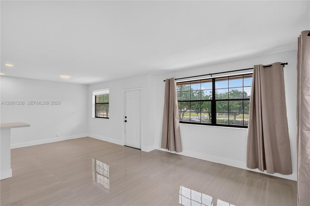 En Renta: $2,300 (2 camas, 2 baños, 860 Pies cuadrados)