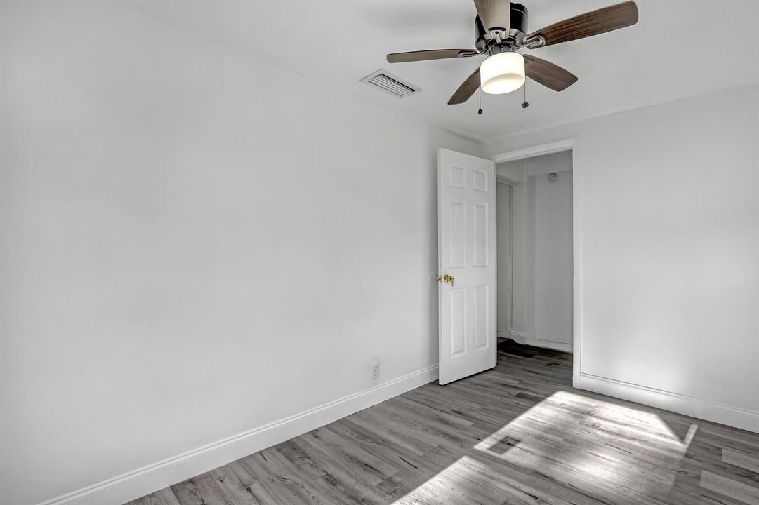 180 W 15th (17)