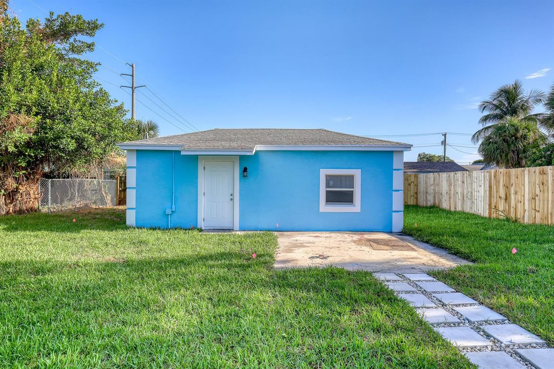 180 W 15th (26)