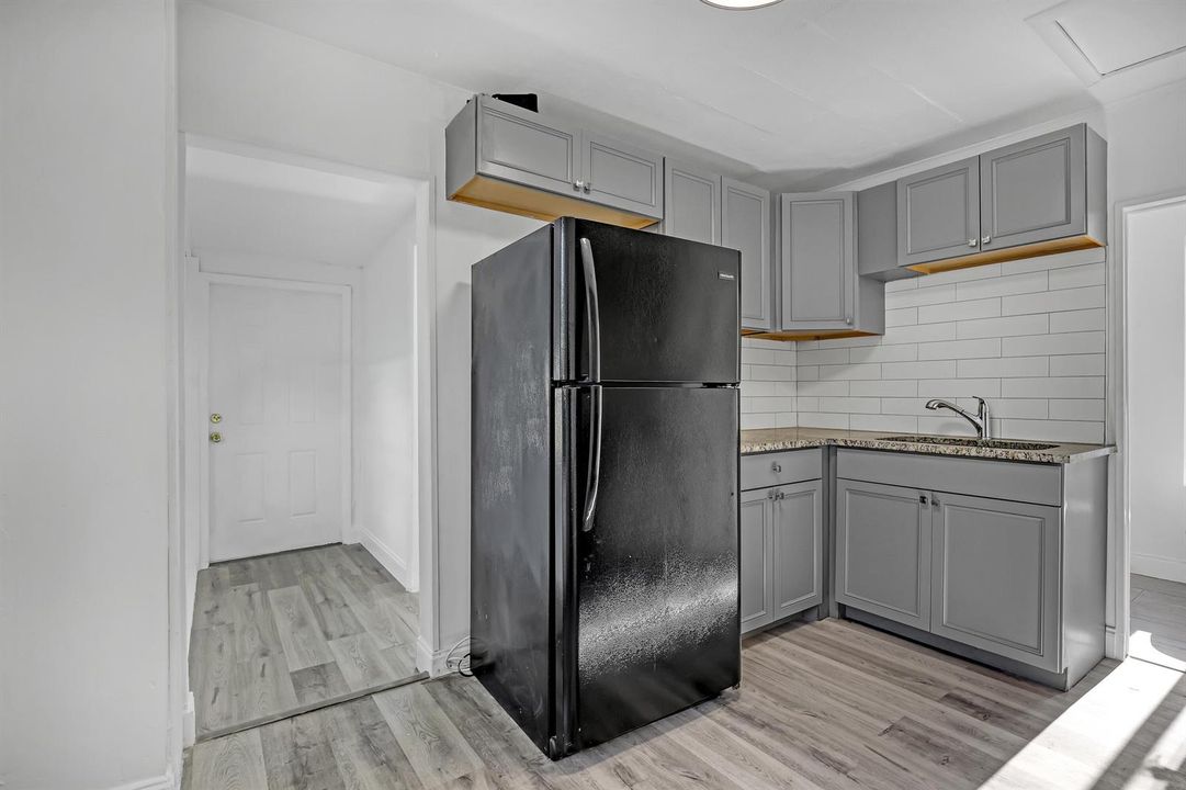 180 W 15th (9)