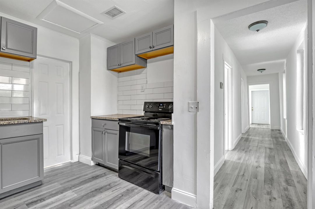 180 W 15th (11)