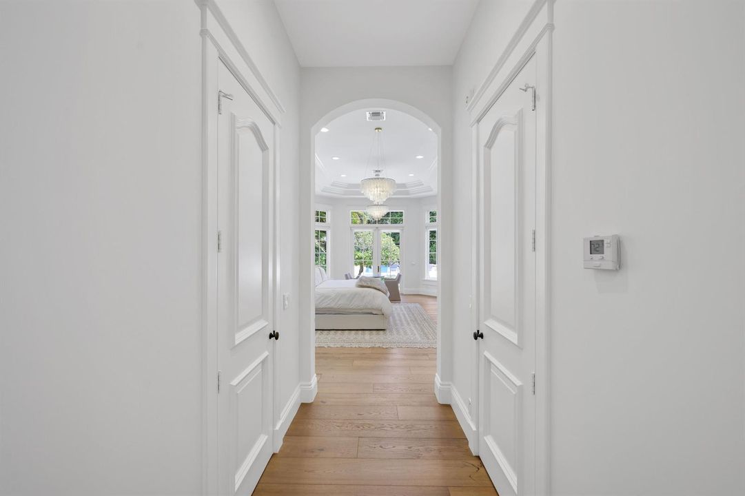 1019 Grand Court - 49.jpg-FULL