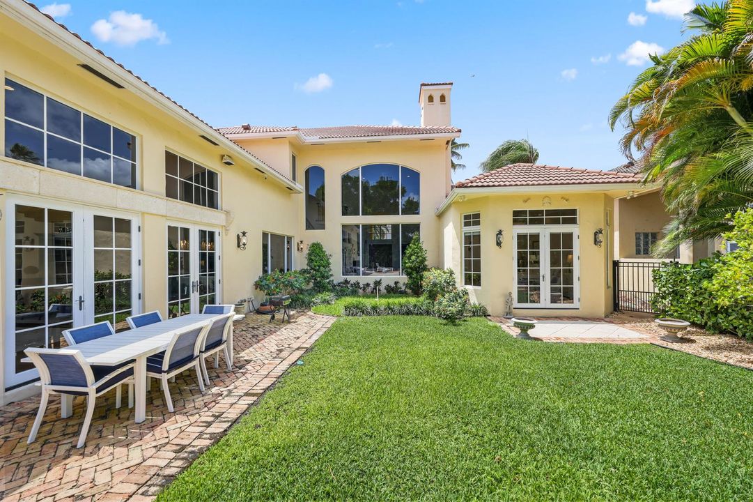 1019 Grand Court - 73.jpg-FULL