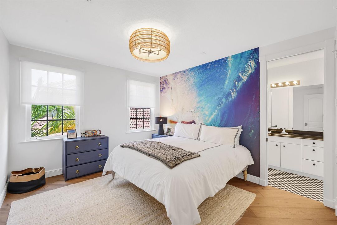 1019 Grand Court - 85.jpg-FULL