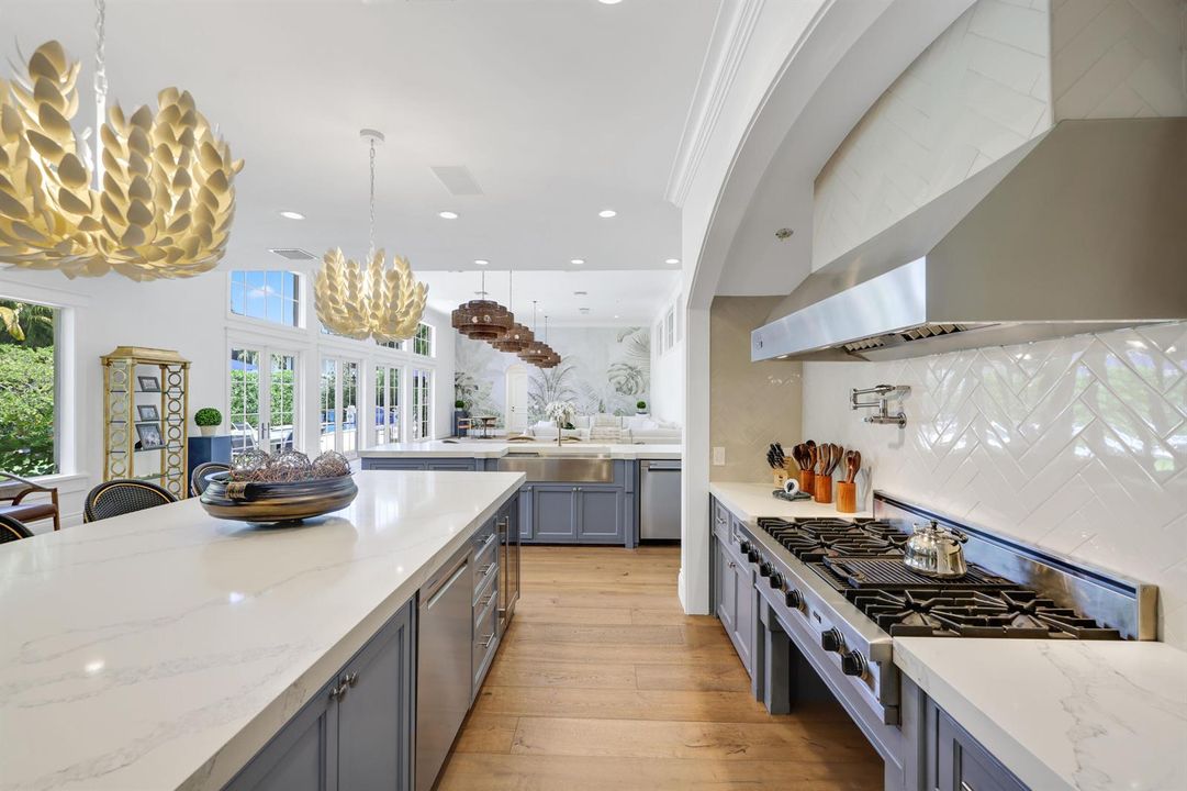 1019 Grand Court - 21.jpg-FULL