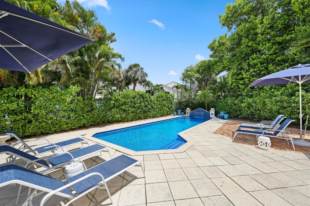 1019 Grand Court - 65.jpg-FULL