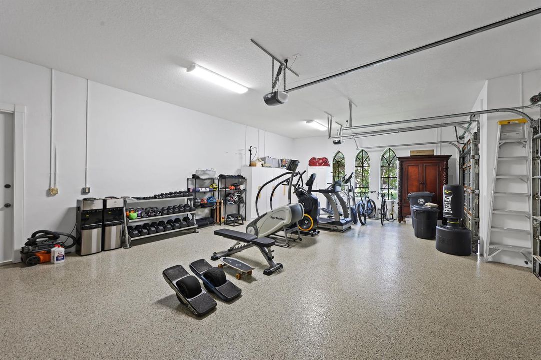 1019 Grand Court - 57.jpg-FULL
