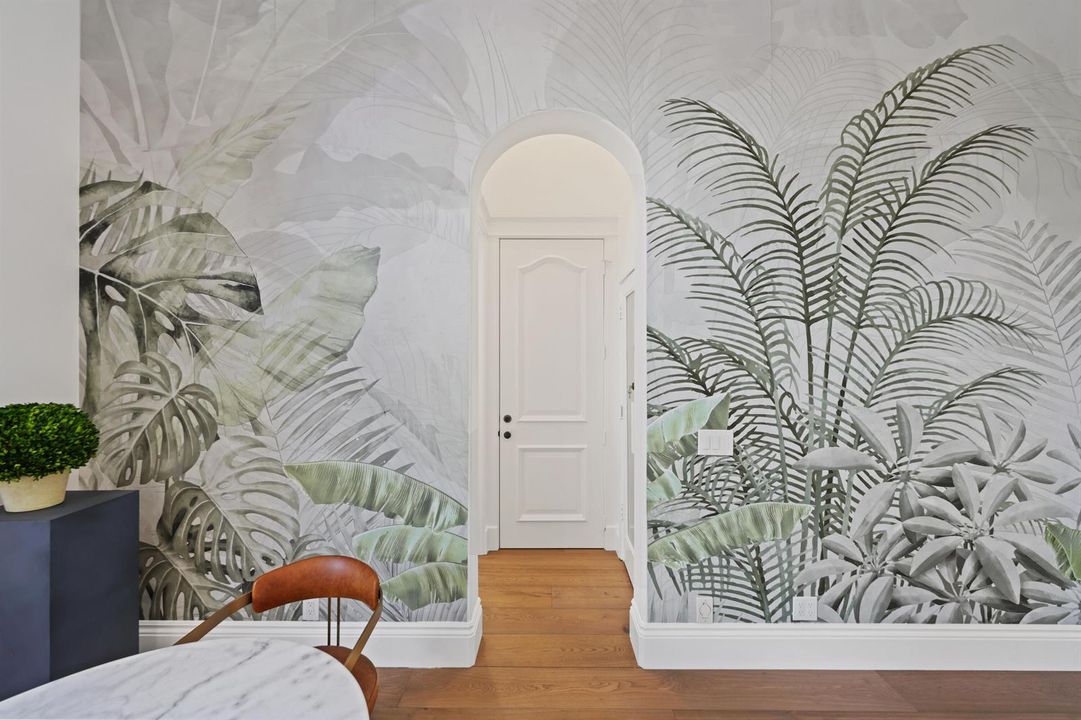 1019 Grand Court - 40.jpg-FULL