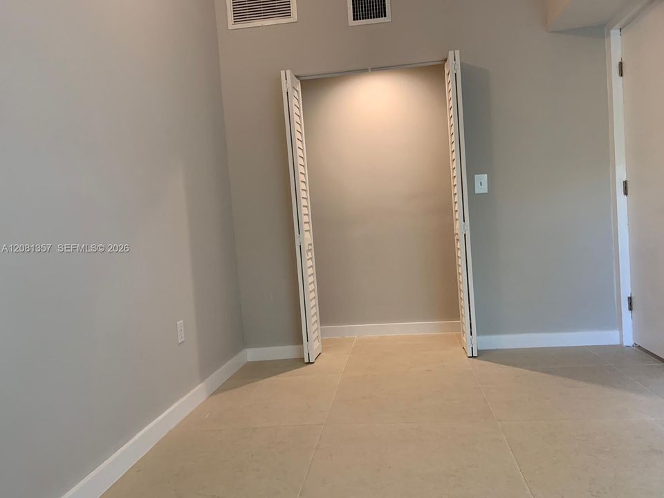 En Venta: $1,200,000 (0 camas, 0 baños, 1970 Pies cuadrados)