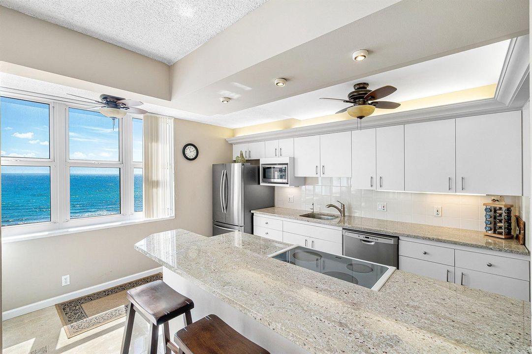 005-2000SouthOceanBoulevard-8D-BocaRaton