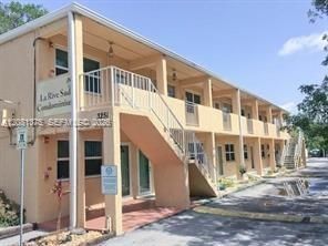 For Rent: $1,500 (1 beds, 1 baths, 372 Square Feet)