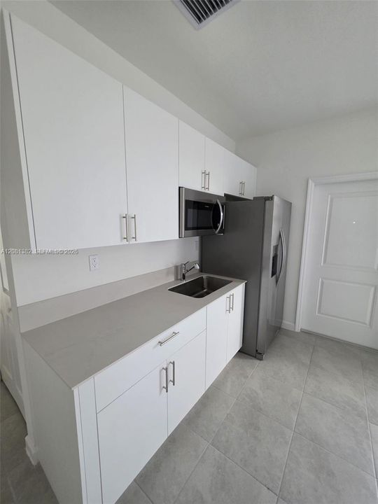For Rent: $1,550 (1 beds, 1 baths, 0 Square Feet)