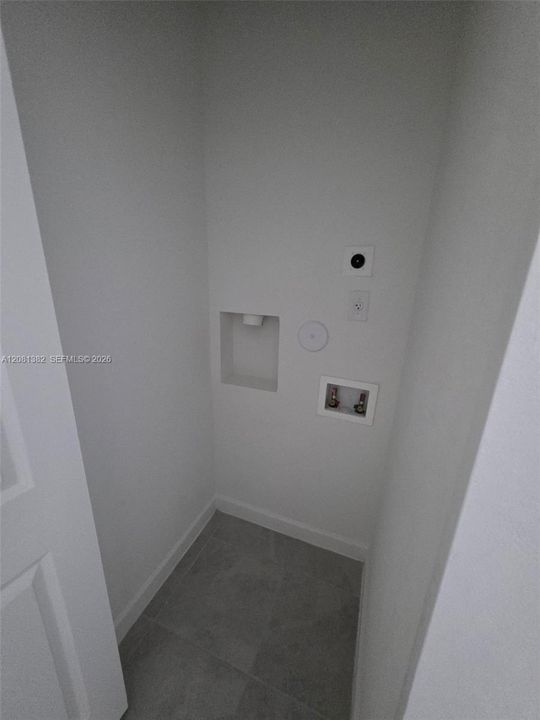 For Rent: $1,550 (1 beds, 1 baths, 0 Square Feet)