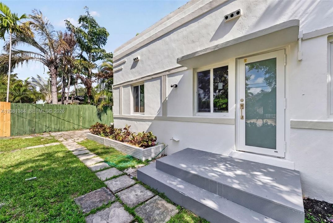 En Venta: $999,000 (0 camas, 0 baños, 1912 Pies cuadrados)