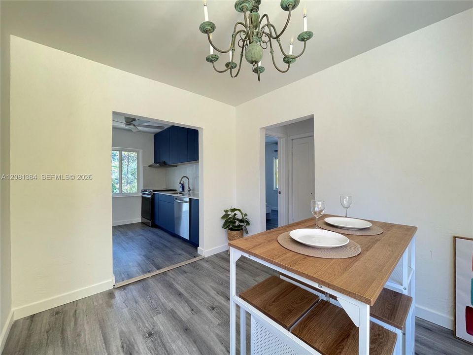 En Venta: $999,000 (0 camas, 0 baños, 1912 Pies cuadrados)