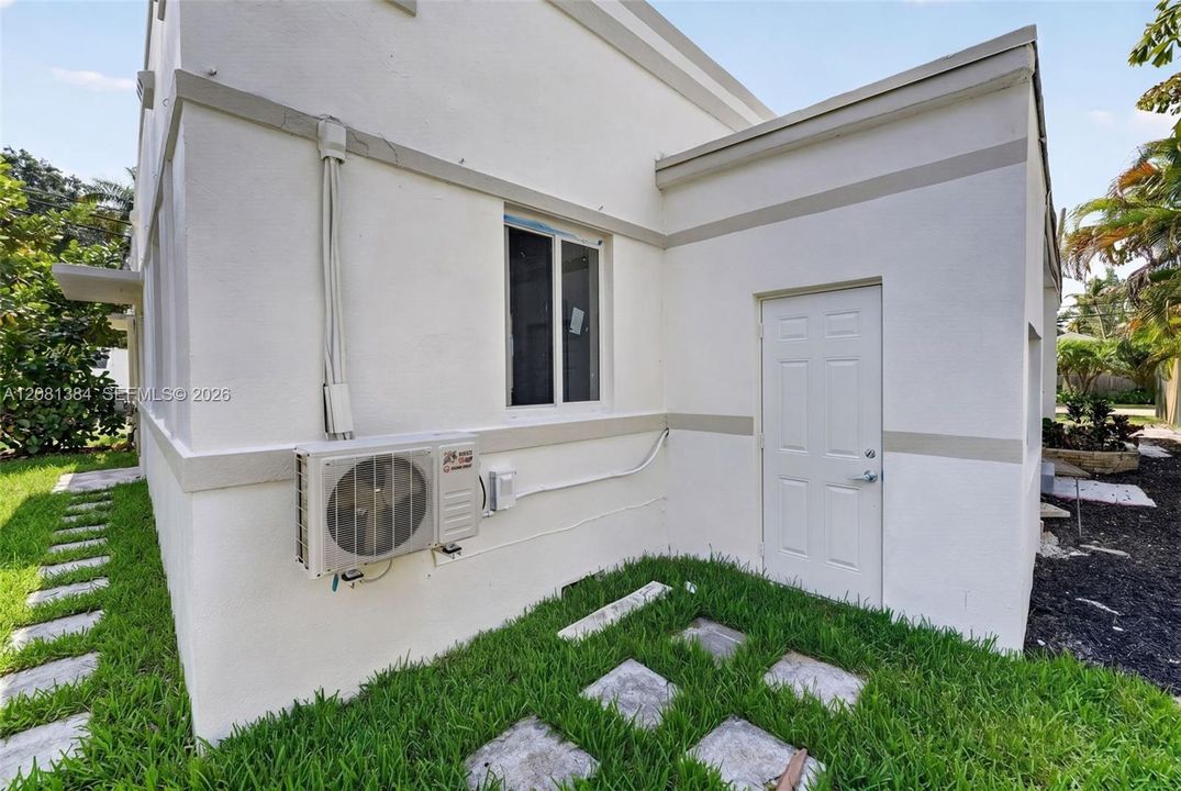 En Venta: $999,000 (0 camas, 0 baños, 1912 Pies cuadrados)