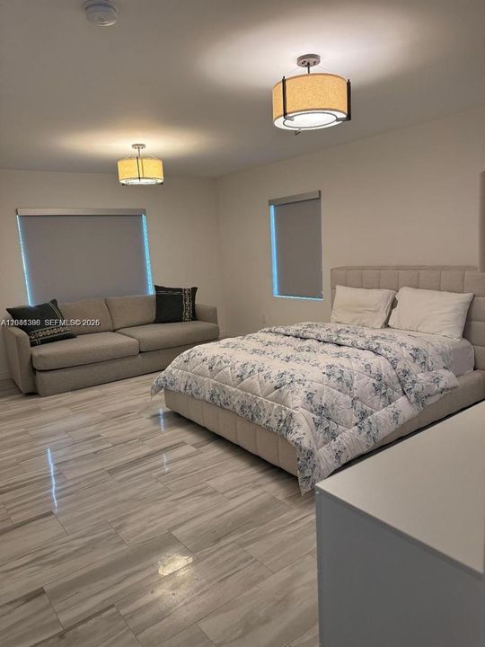 En Renta: $3,300 (2 camas, 2 baños, 985 Pies cuadrados)