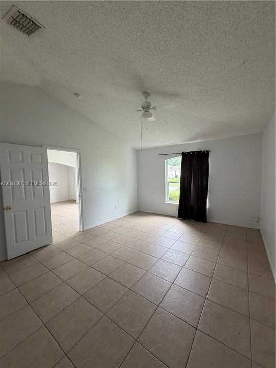 For Rent: $2,500 (3 beds, 2 baths, 0 Square Feet)