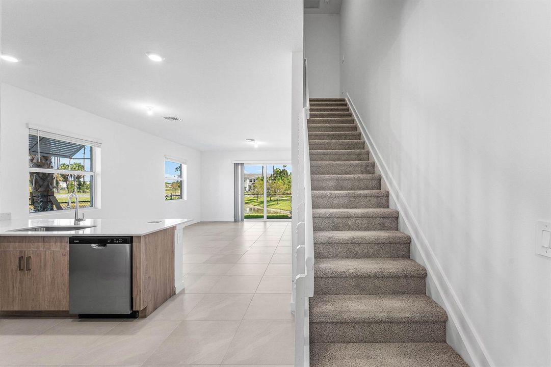 007-157LakesideLandingCourt-RoyalPalmBea