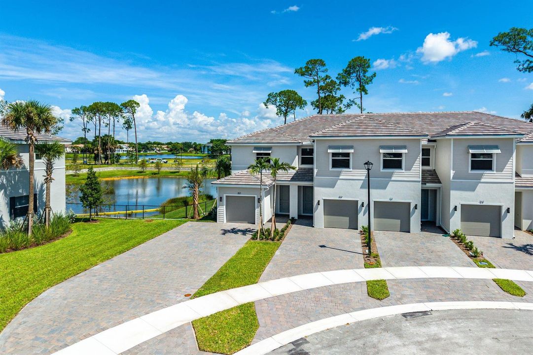 038-157LakesideLandingCourt-RoyalPalmBea