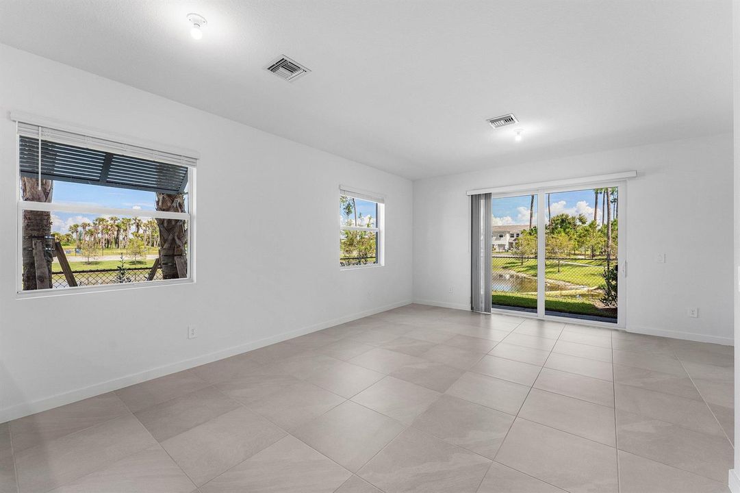018-157LakesideLandingCourt-RoyalPalmBea