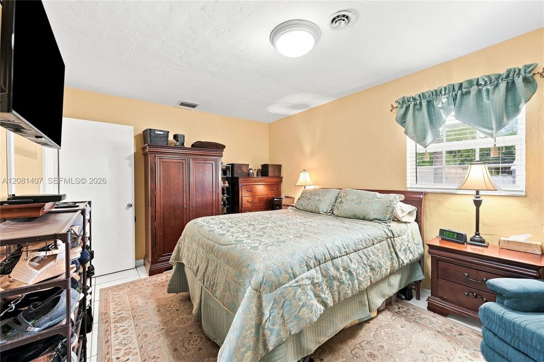En Venta: $599,999 (4 camas, 2 baños, 1782 Pies cuadrados)