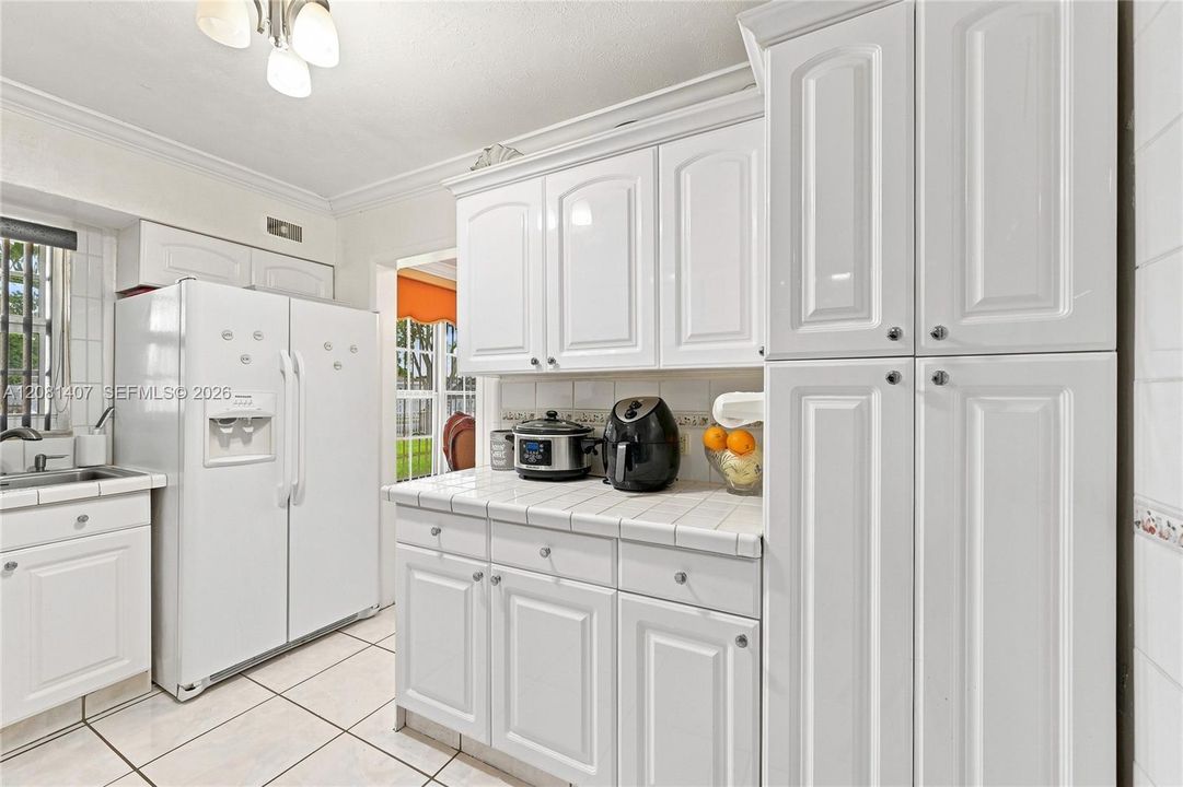 En Venta: $599,999 (4 camas, 2 baños, 1782 Pies cuadrados)
