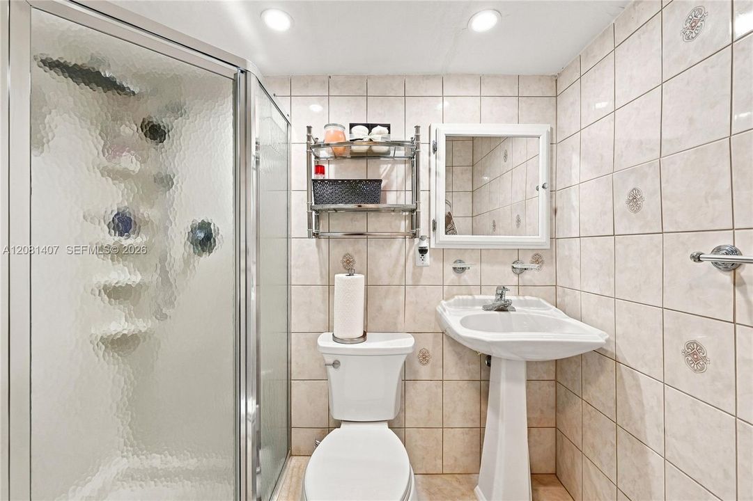 En Venta: $599,999 (4 camas, 2 baños, 1782 Pies cuadrados)