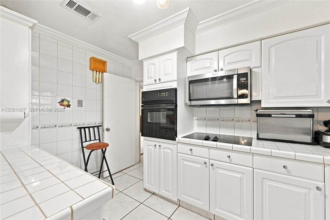 En Venta: $599,999 (4 camas, 2 baños, 1782 Pies cuadrados)