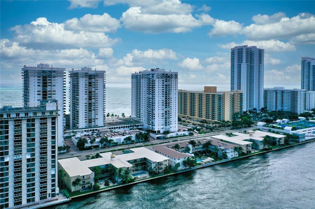En Venta: $475,000 (1 camas, 1 baños, 1000 Pies cuadrados)