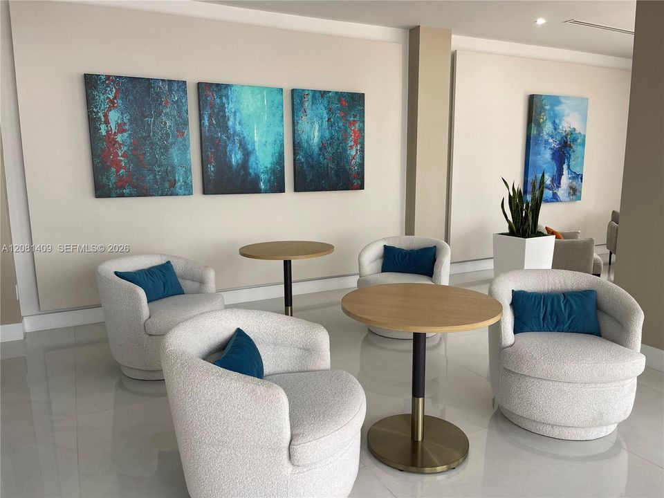 En Venta: $475,000 (1 camas, 1 baños, 1000 Pies cuadrados)