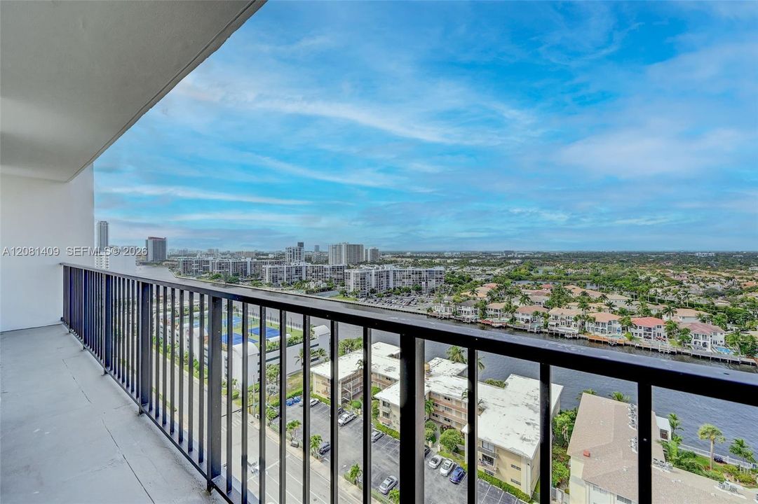 En Venta: $475,000 (1 camas, 1 baños, 1000 Pies cuadrados)