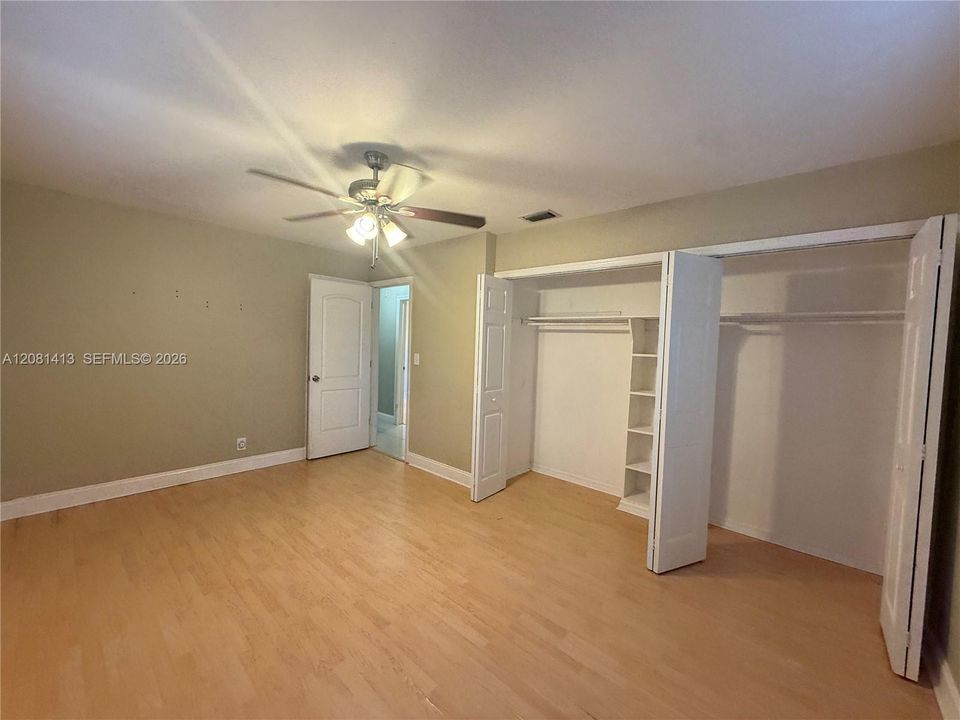 For Sale: $699,900 (4 beds, 3 baths, 1508 Square Feet)