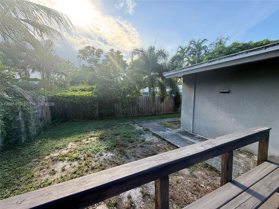 For Sale: $699,900 (4 beds, 3 baths, 1508 Square Feet)