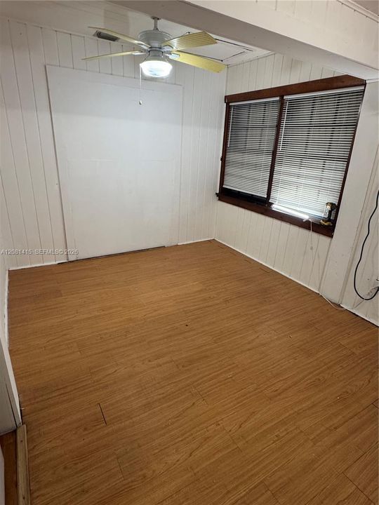 В аренду: $1,200 (0 спален, 1 ванн, 700 Квадратных фут)
