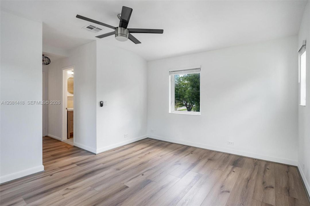 Second primary suite upstairs