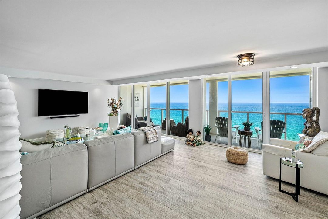 005-2800SouthOceanBoulevard-17L-BocaRato