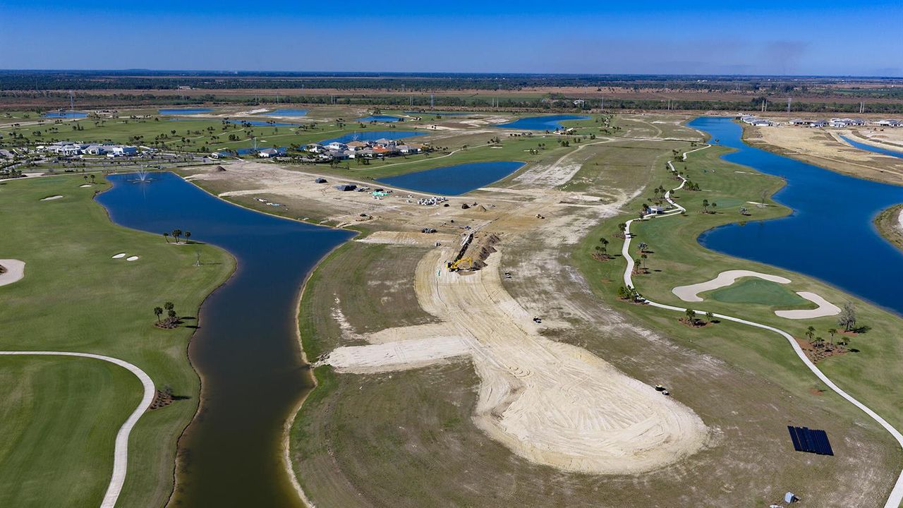 Astor Creek Golf and Country Community (