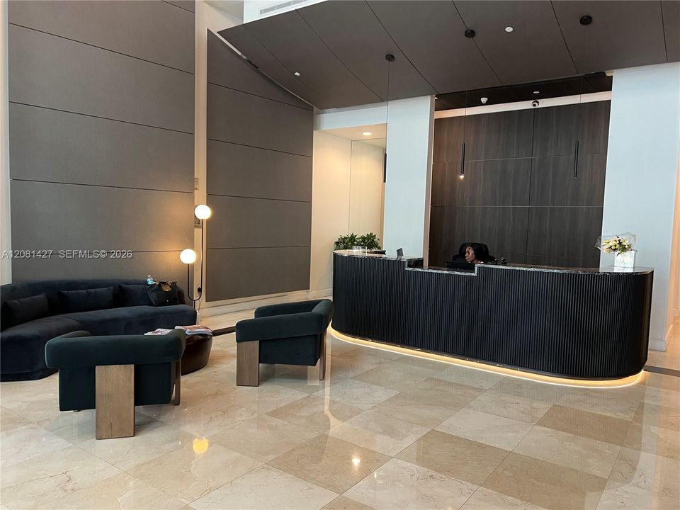 For Rent: $2,475 (1 beds, 1 baths, 679 Square Feet)