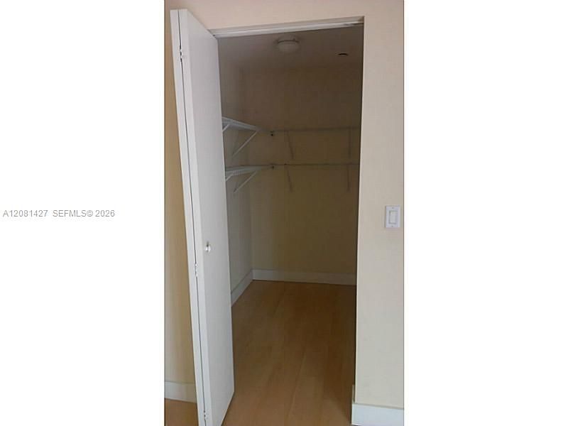 Walk in Closet