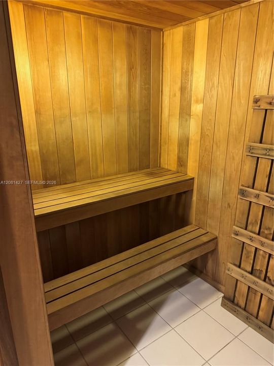 For Rent: $2,475 (1 beds, 1 baths, 679 Square Feet)