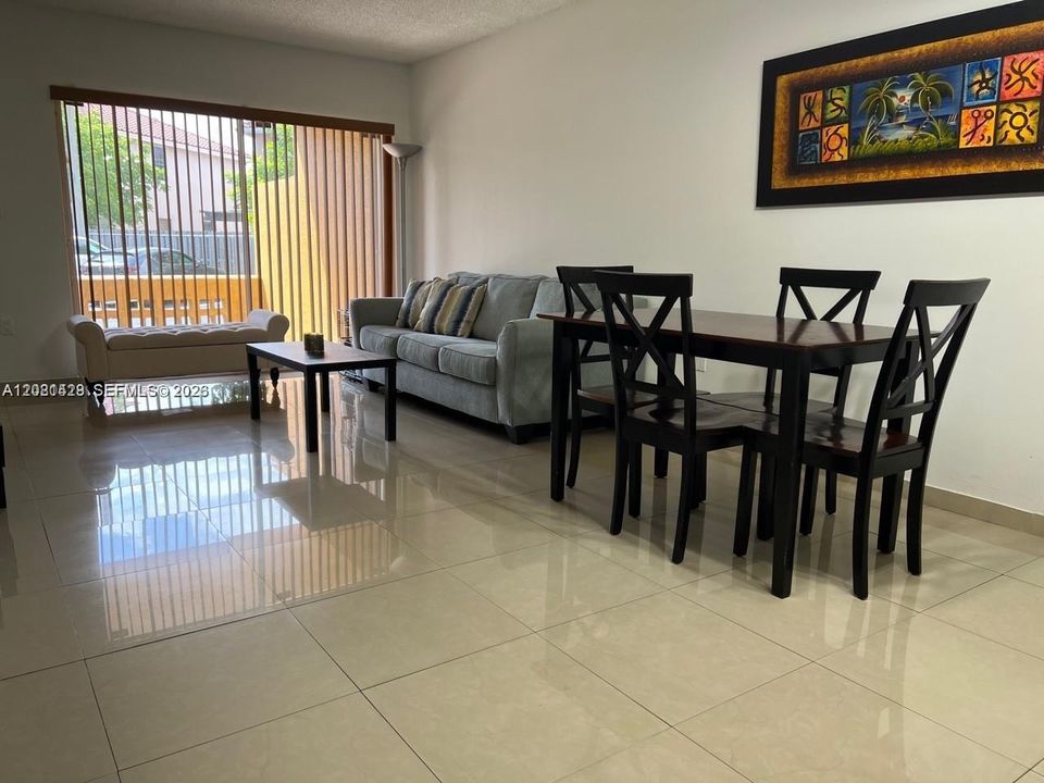 En Renta: $2,500 (2 camas, 2 baños, 1126 Pies cuadrados)