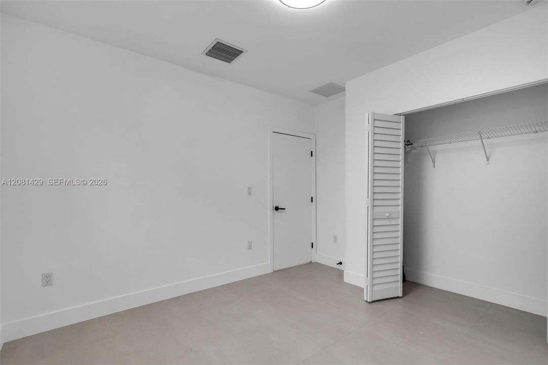 For Rent: $2,850 (3 beds, 2 baths, 1150 Square Feet)