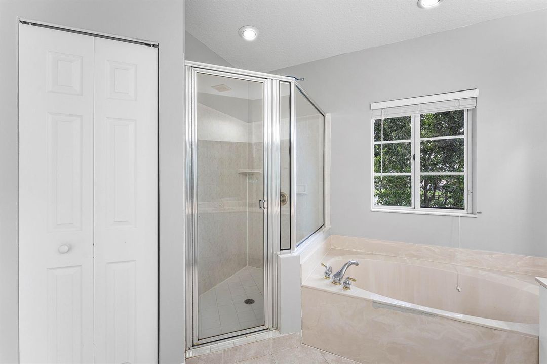 024-8728SouthSanAndros-WestPalmBeach-FL-