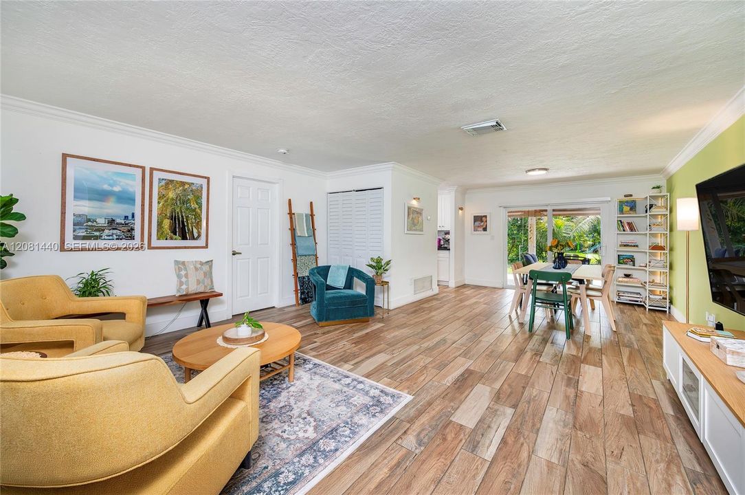 For Sale: $797,000 (4 beds, 2 baths, 1343 Square Feet)
