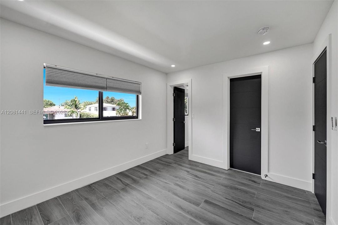 For Rent: $2,000 (1 beds, 1 baths, 0 Square Feet)