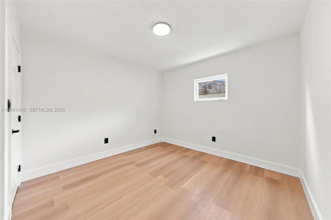 BEDROOM #2