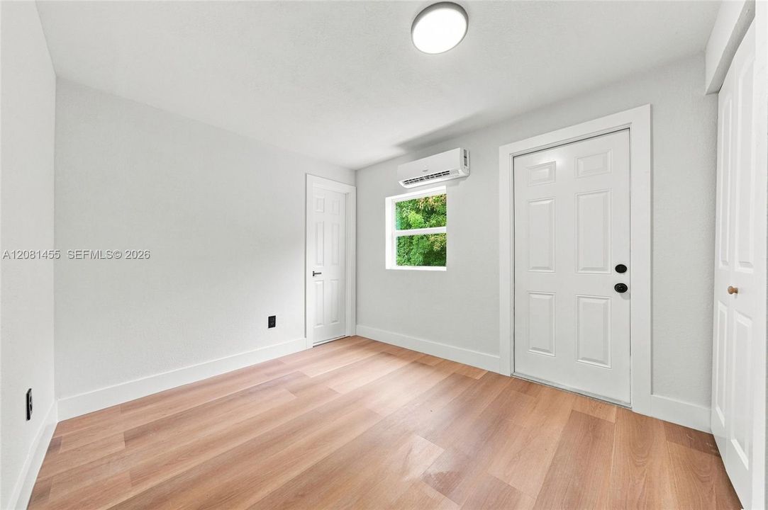 BEDROOM #3 (SEPARATE ENTRANCE)